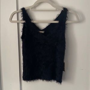 Black fuzzy tank